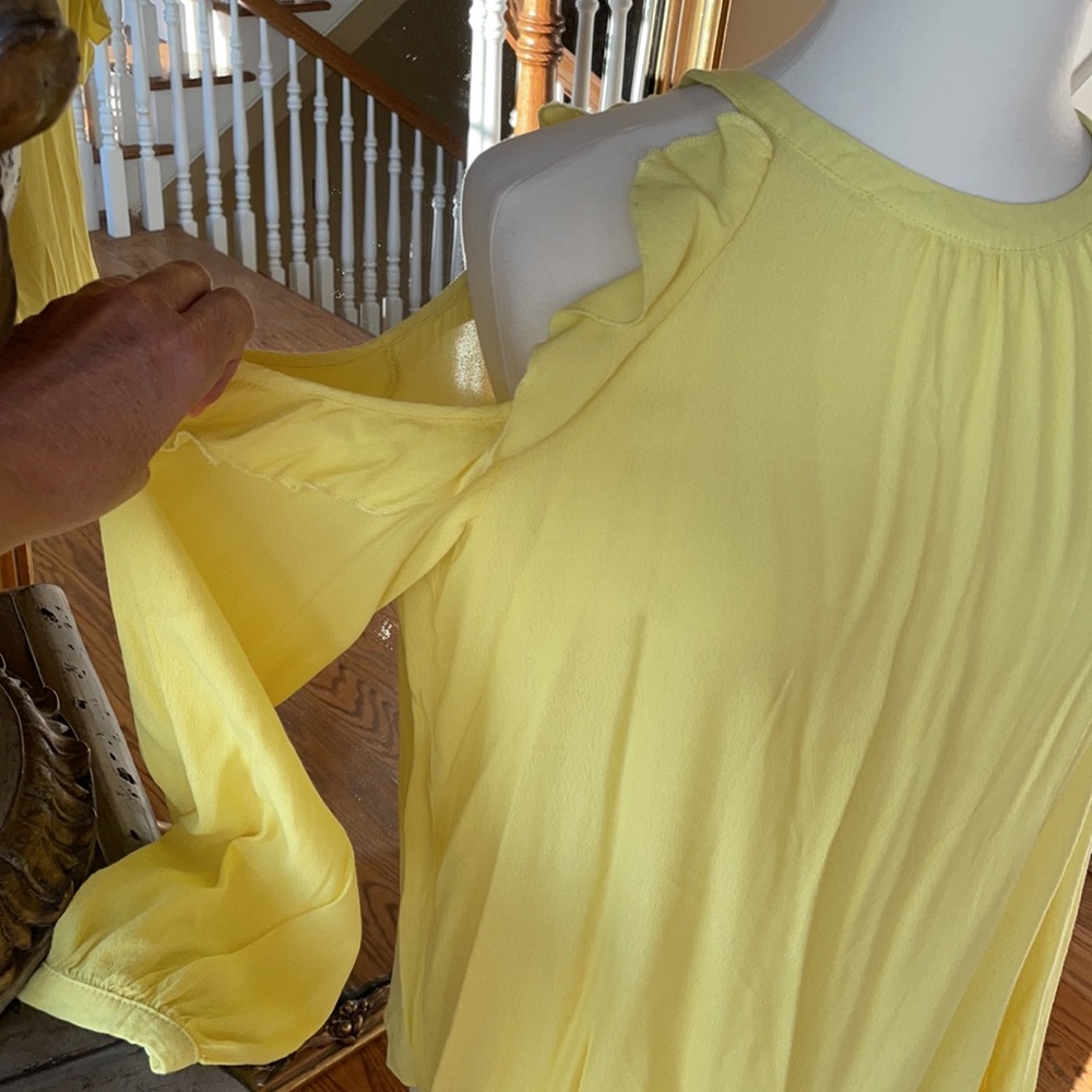 Lemon Chiffon Cold Shoulder Blouse! - image 3